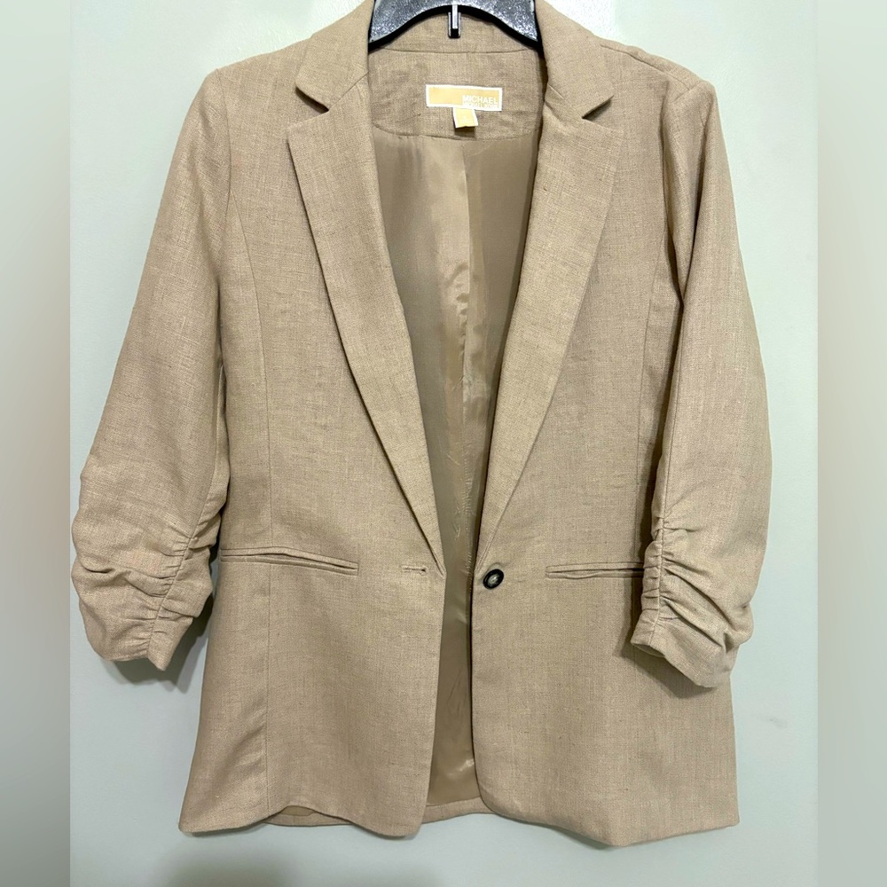 Michael Kors women’s linen blazer (tan) suit size 4 with scrunched sleeves